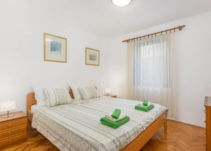 Gorgeous In With Wifi Apartment