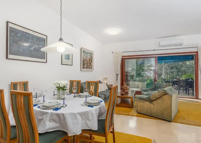 Apartament Gorgeous In With Wifi *